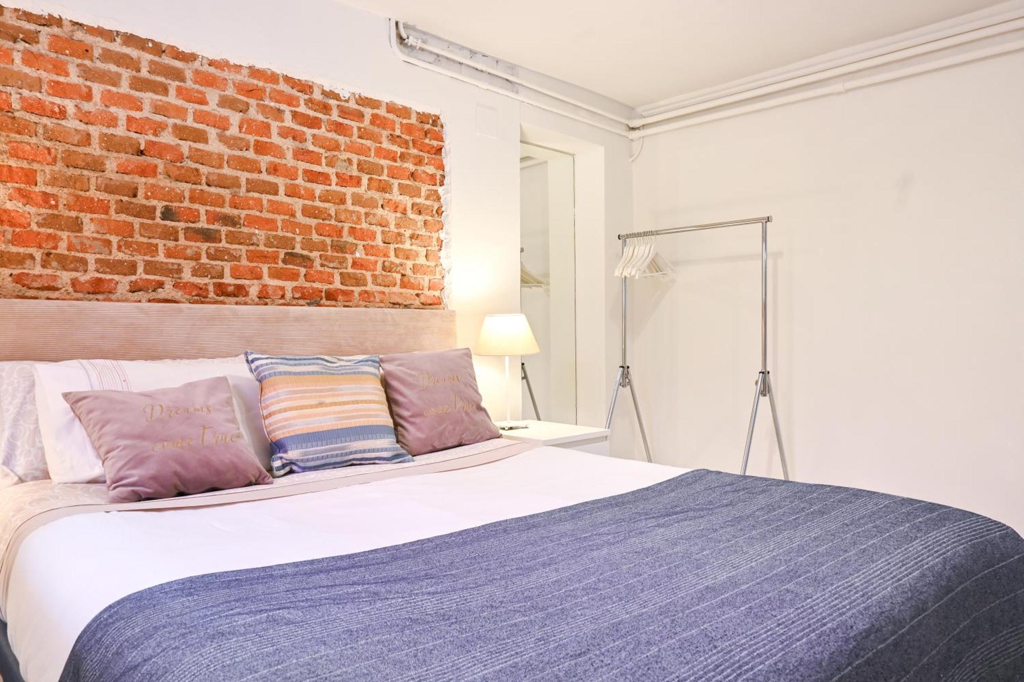 Apartament For Alfonso Xiii Temporal Axiii83 *