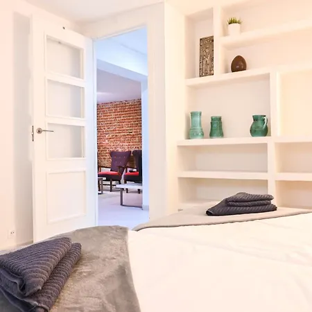 For You Rentals Alfonso XIII Apartment Temporal Axiii83 Madrid Exterior photo